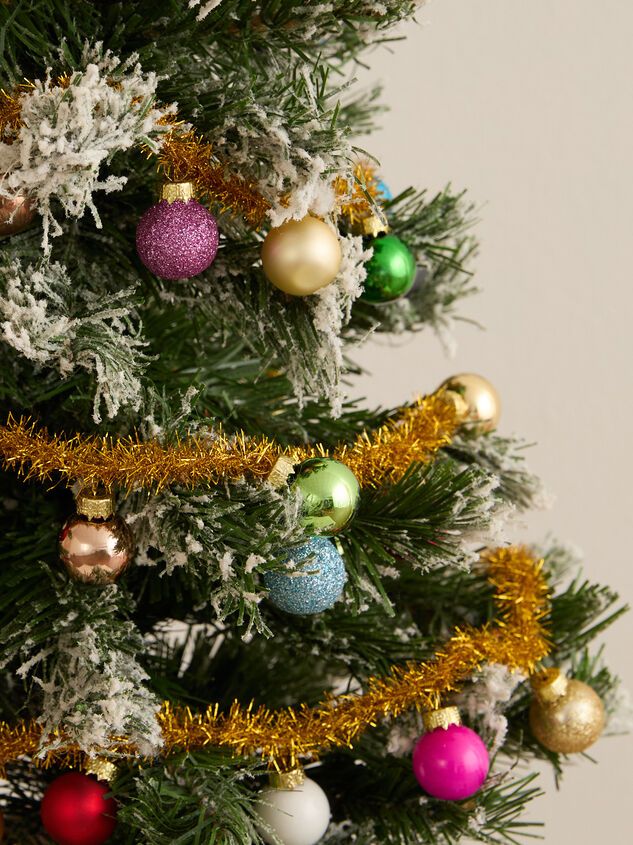 Merry and Bright Tinsel Christmas Garland Detail 3 - TULLABEE