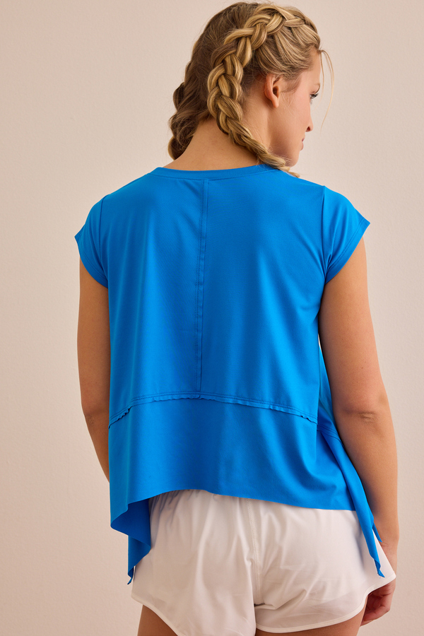 Endure Swing Tee Detail 3 - Altar'd State