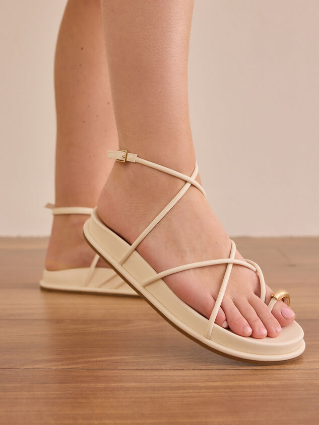 Roja Strappy Platform Sandal - TULLABEE