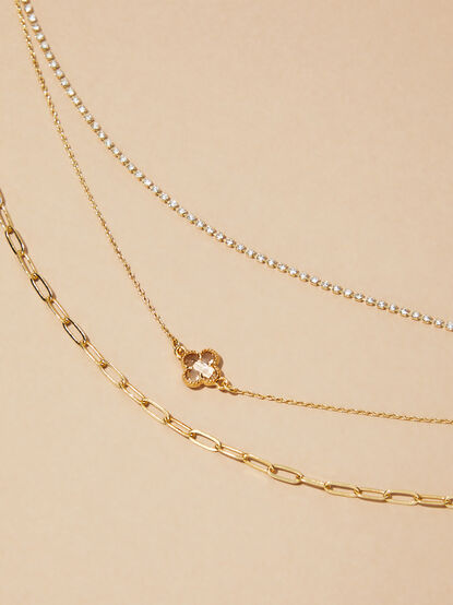 Clover Layered Necklace - TULLABEE