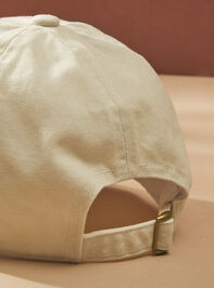 Golf Baseball Cap Detail 3 - TULLABEE