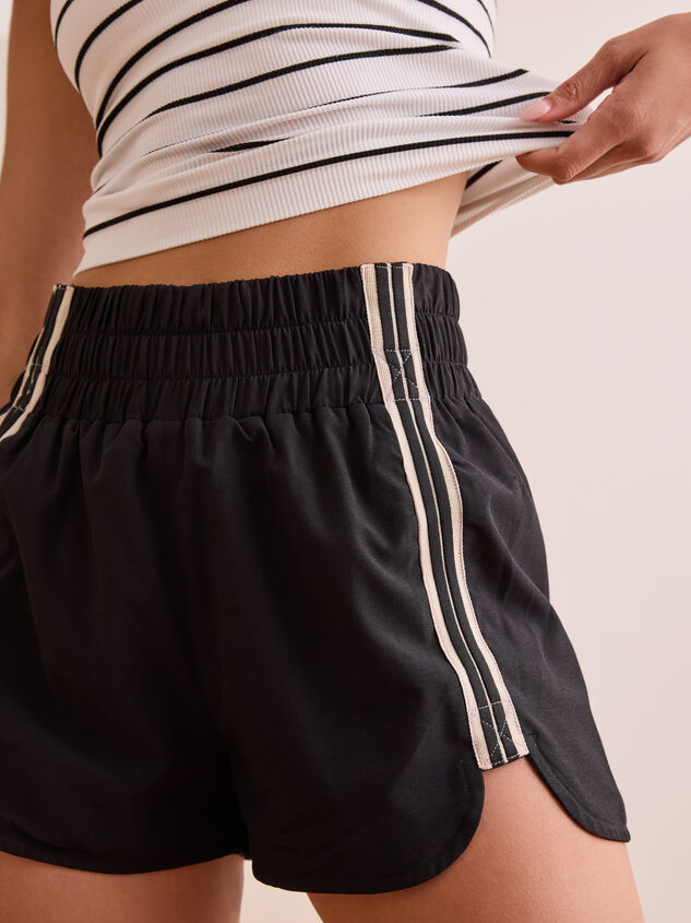 Varsity Stripe Shorts Detail 2 - TULLABEE