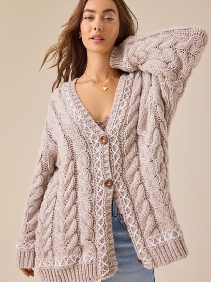 Abby Whipstitch Chunky Cardigan - TULLABEE