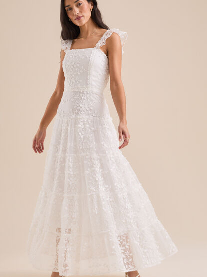 Kallie Lace Tiered Maxi Dress - TULLABEE