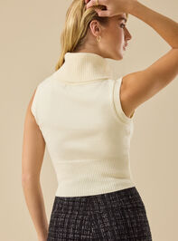 Paityn Turtleneck Vest Detail 6 - TULLABEE