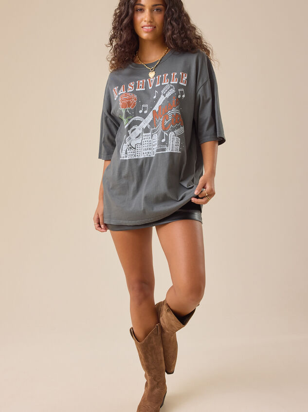 Nashville Music City Graphic Tee Detail 2 - TULLABEE