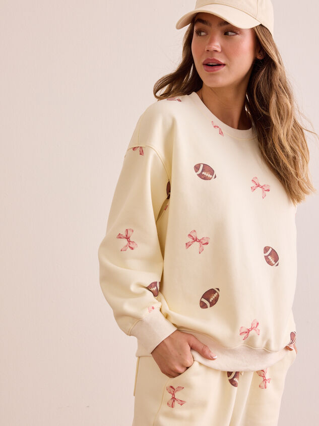 Kickoff Pullover Detail 3 - TULLABEE