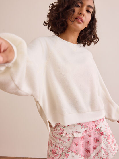 Power Play Fleece Pullover - TULLABEE