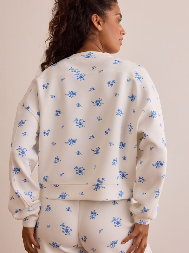 Floral Supersoft Crew Pullover Detail 5 - TULLABEE
