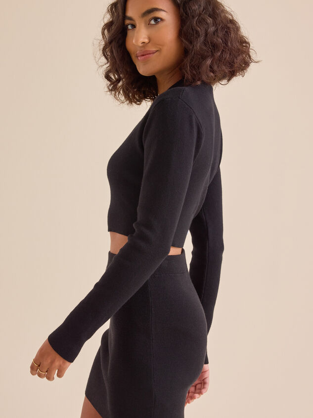 Phoebe Mock Neck Cropped Sweater Detail 4 - TULLABEE