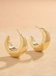 18K Gold Crescent Open Hoop Detail 2 - TULLABEE