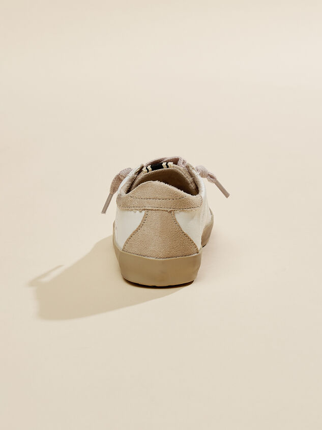 Mia Low Top Sneaker Detail 4 - TULLABEE