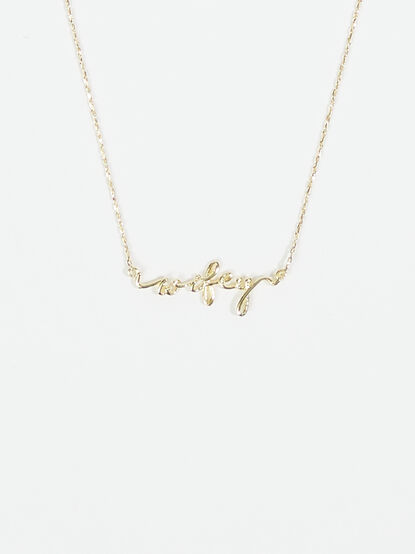 18k Gold Wifey Necklace - TULLABEE