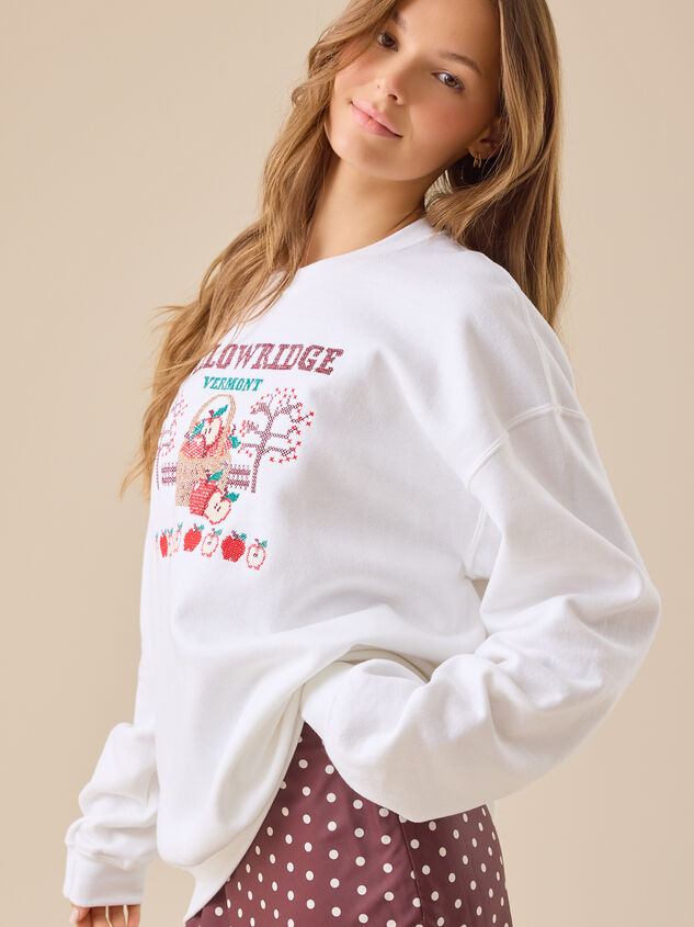Willowridge Vermont Embroidered Crewneck Detail 4 - TULLABEE
