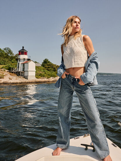 Azalea Mock Neck Vest - TULLABEE