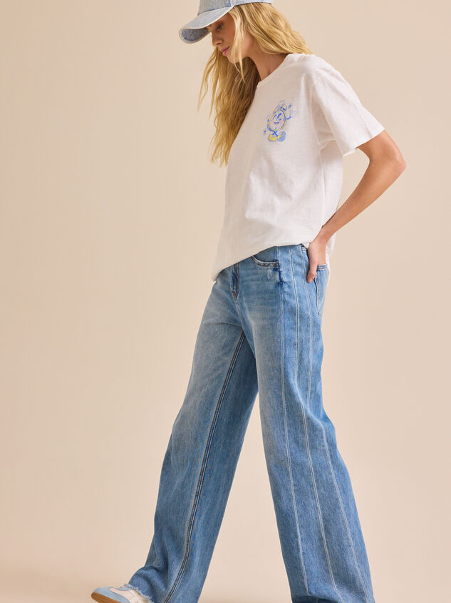 Trust God's Timing Oversized Tee Detail 3 - TULLABEE