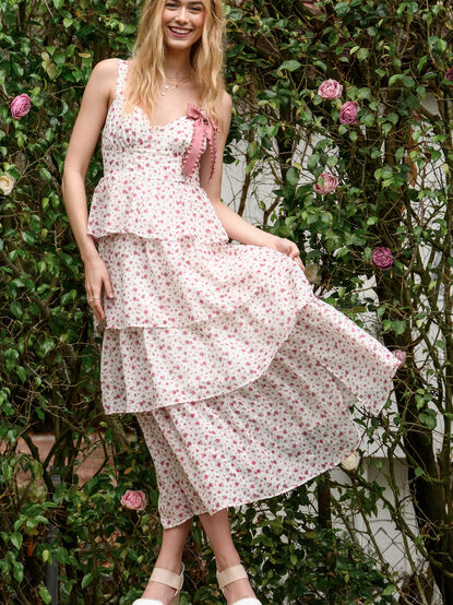 Roxie Floral Tiered Maxi Dress - TULLABEE