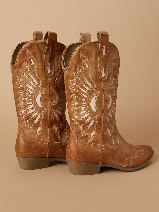 Bandera Cutout Western Boot Detail 4 - TULLABEE