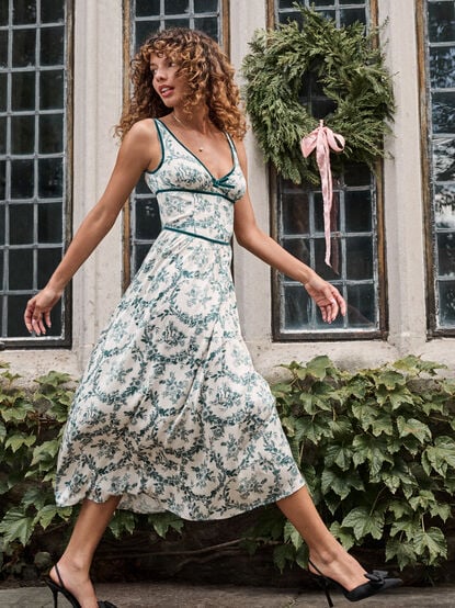 Rebeka Toile Maxi Dress - TULLABEE