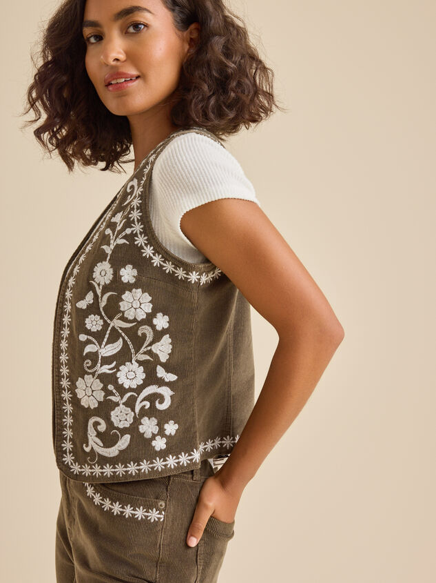 Willow Corduroy Embroidered Vest Detail 4 - TULLABEE