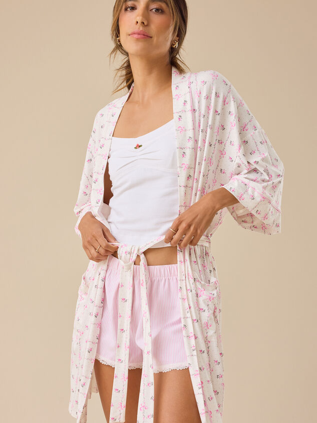 Momma Dainty Floral Robe Detail 3 - TULLABEE