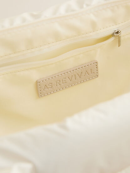 Metallic Puffer Tote Bag - TULLABEE