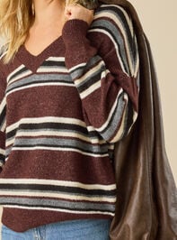 Kayla Oversize Striped Sweater Detail 3 - TULLABEE