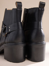 Jayden Booties Detail 5 - TULLABEE