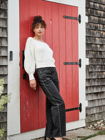Tyler Studded Jeans - TULLABEE