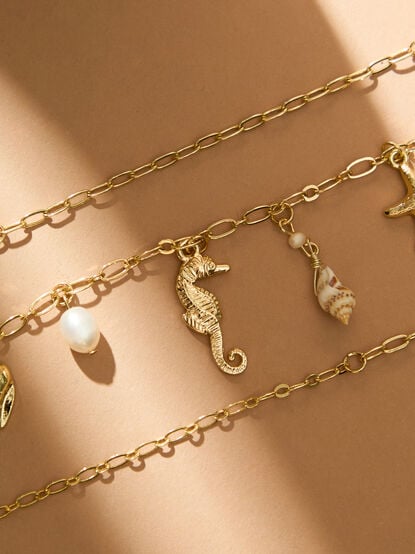 Sea Breeze Charm Necklace - TULLABEE