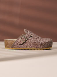 Lorenna Leopard Platform Clog - TULLABEE