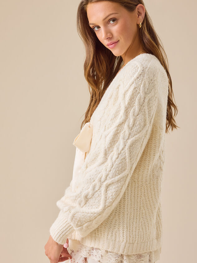 Violet Tie Front Cardigan Detail 3 - TULLABEE