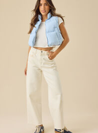 Nora Cropped Puffer Vest Detail 3 - TULLABEE