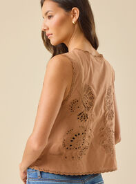 Jace Eyelet Vest Detail 5 - TULLABEE