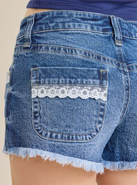 Carter Denim Lace Short Detail 5 - TULLABEE