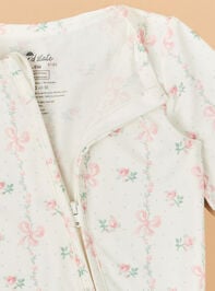 Buds & Bows Ruffle Footie Detail 3 - TULLABEE