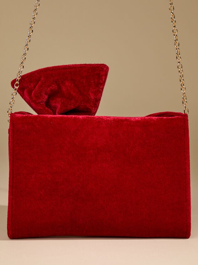 Bow Twist Velvet Clutch Detail 3 - TULLABEE