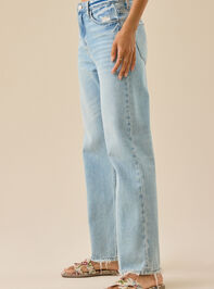 Mickie Straight Leg Jeans Detail 4 - TULLABEE