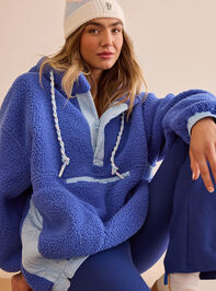 Sherpa Oversized Court Hoodie - TULLABEE