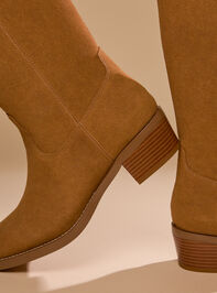 Duston Suede Boot Detail 4 - TULLABEE