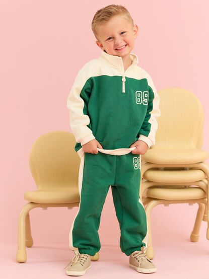 Campus Classic Quarter Zip Pullover - TULLABEE