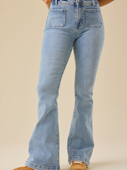 Zoya High Rise Flare Jeans - TULLABEE