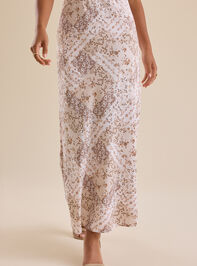 Lauren Floral Maxi Skirt Detail 4 - TULLABEE