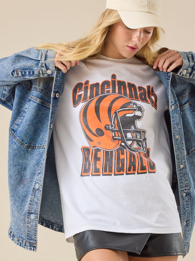 Bengals Helmet Oversized Tee - TULLABEE
