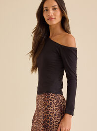 Genevieve Asymmetrical Top Detail 3 - TULLABEE