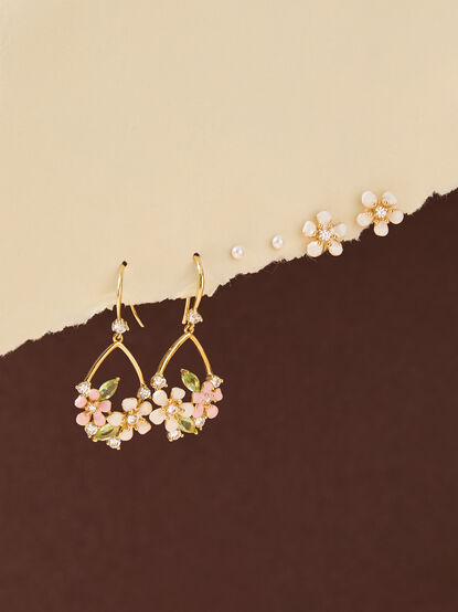 Floral Teardrop Dangle Earring Set - TULLABEE