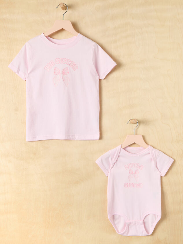 Big Sister Bow Tee Detail 3 - TULLABEE