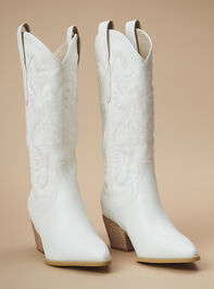 Amaya Western Boots Detail 2 - TULLABEE