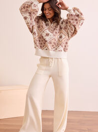 Garden Stroll Balloon Sleeve Pullover Detail 2 - TULLABEE