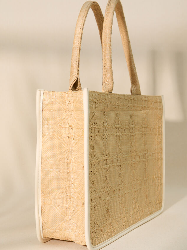 Amanda Tote Bag Detail 2 - TULLABEE
